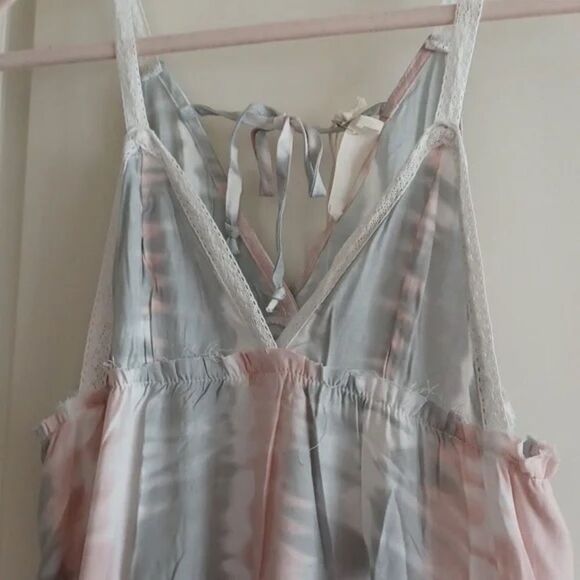 Ocean Drive PINK/ SAGE STRIPEY TIE DYE PRINT V-NECK PROMO DRESS - Picture 7 of 8